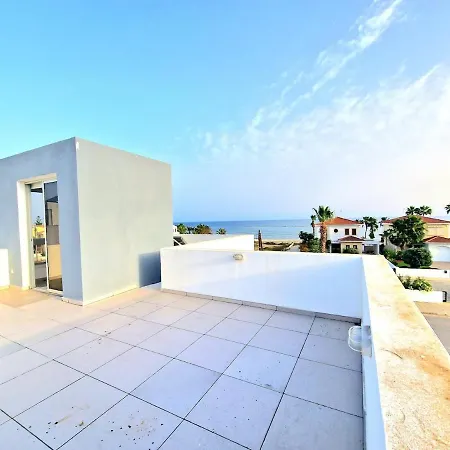 Luxury Azure Villa *