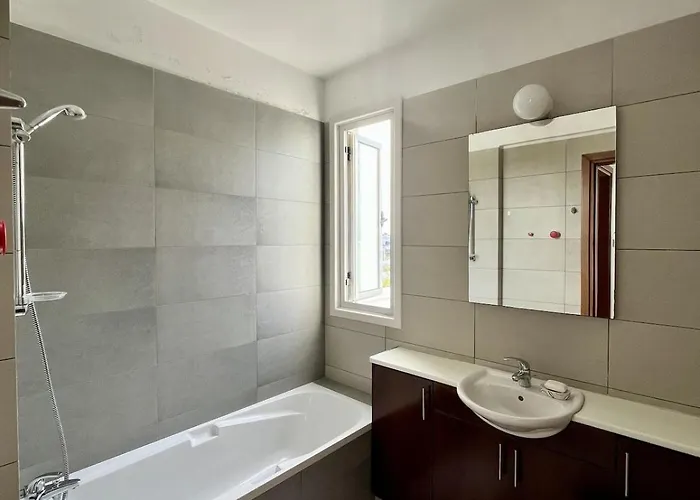 Villa Luxury Azure Larnaca